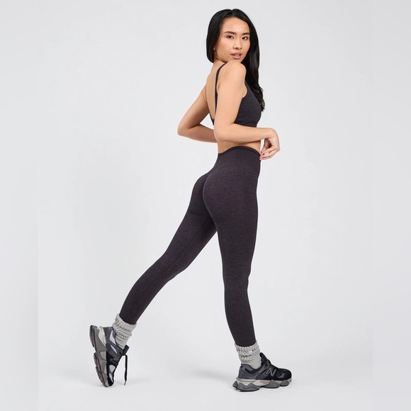 NWT BuffBunny Shape Seamless Sports Bra ‘Charcoal’ Black XXL - Picture 7 of 12